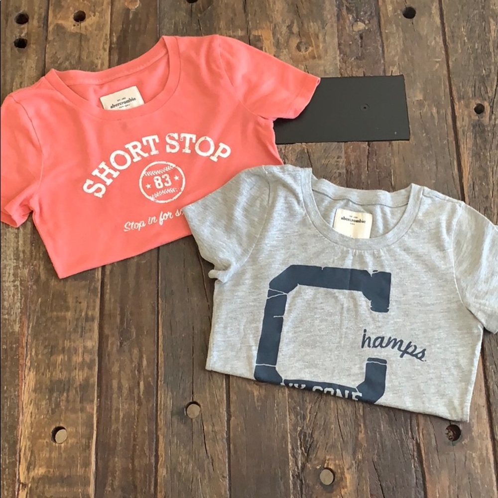 2 Abercrombie T-Shirts